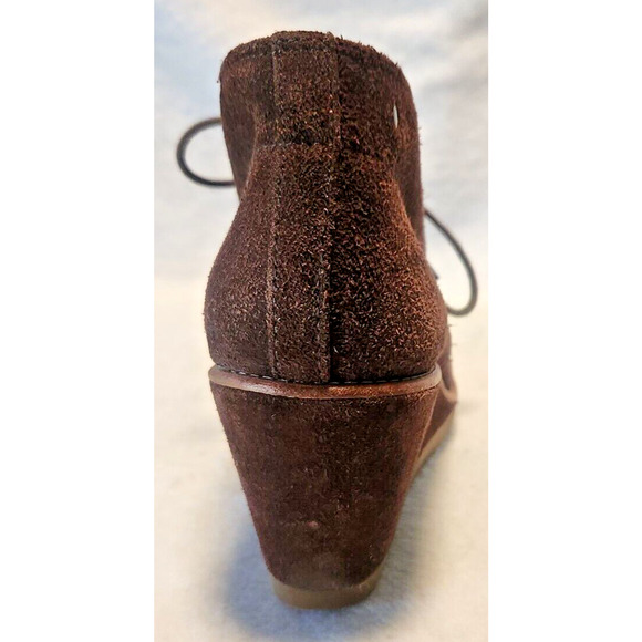 Coach Cassy Chestnut Brown Suede Wedge High Heel Lace Up Boots Women's Size 8B - Picture 6 of 13